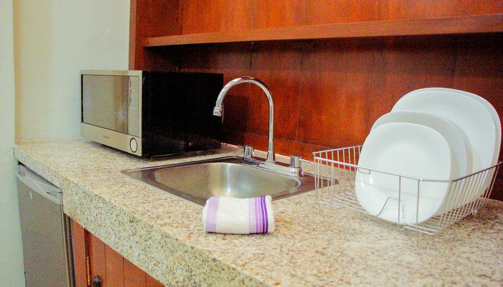 Hotel Concierge Plaza Колима Экстерьер фото