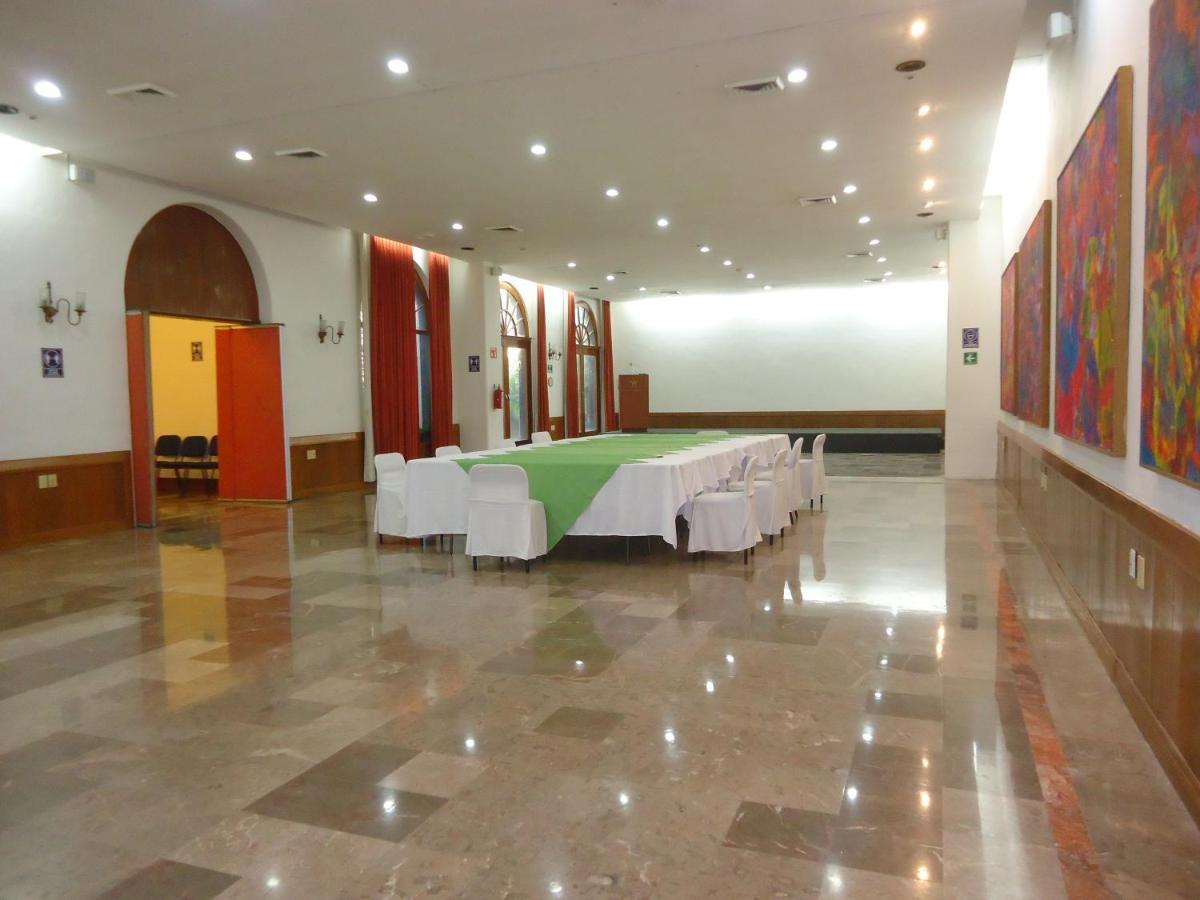 Hotel Concierge Plaza Колима Экстерьер фото